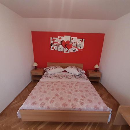 Apartments Diana Vinisce Marina Phòng bức ảnh