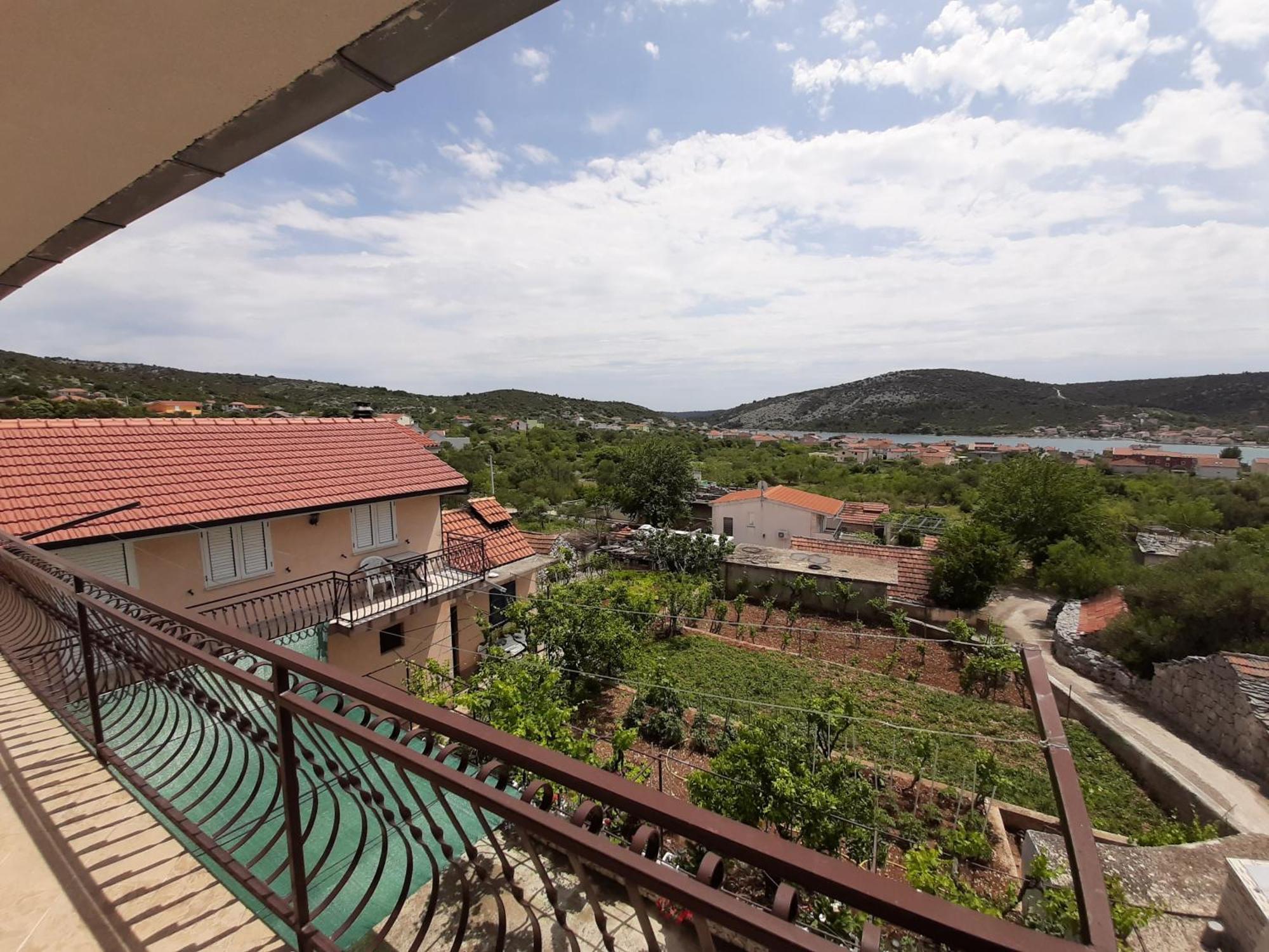 Apartments Diana Vinisce Marina Phòng bức ảnh